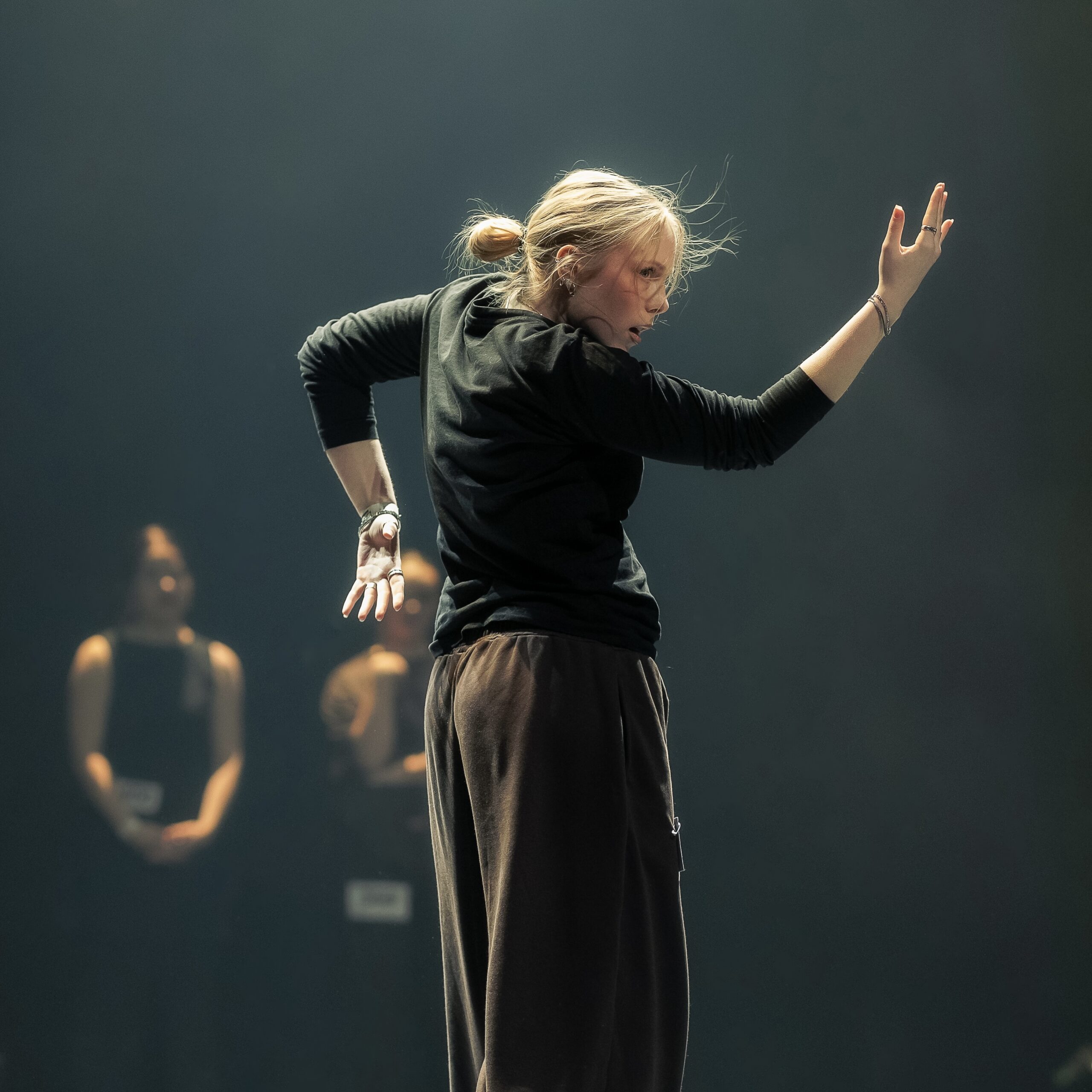 B50176D1-C126-4299-867E-B6688990A038_1_201_a